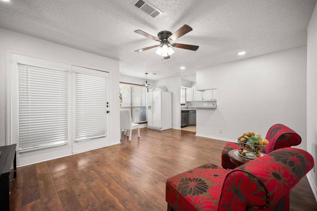 Arlington, TX 76011,1205 Calico Lane #2212