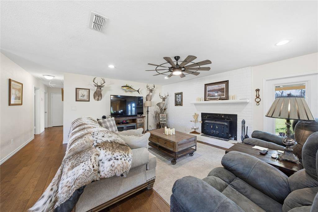 Palestine, TX 75803,3662 ACR 359