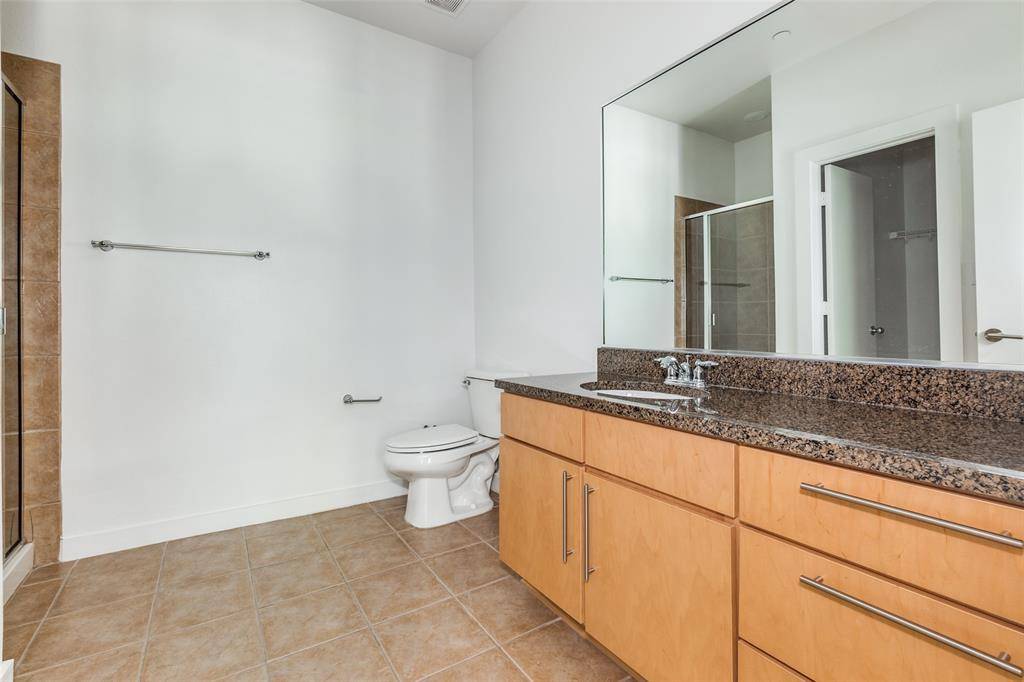 Dallas, TX 75219,3800 Holland Avenue #5