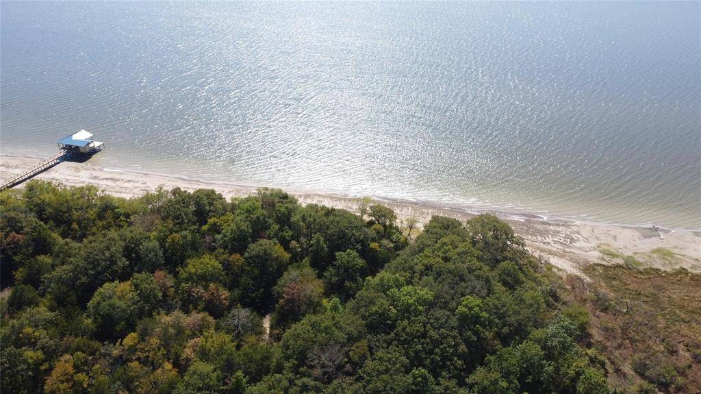 Quinlan, TX 75474,TBD FM  2101