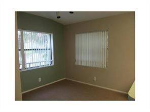 Sunrise, FL 33322,9999 Summerbreeze Dr #910