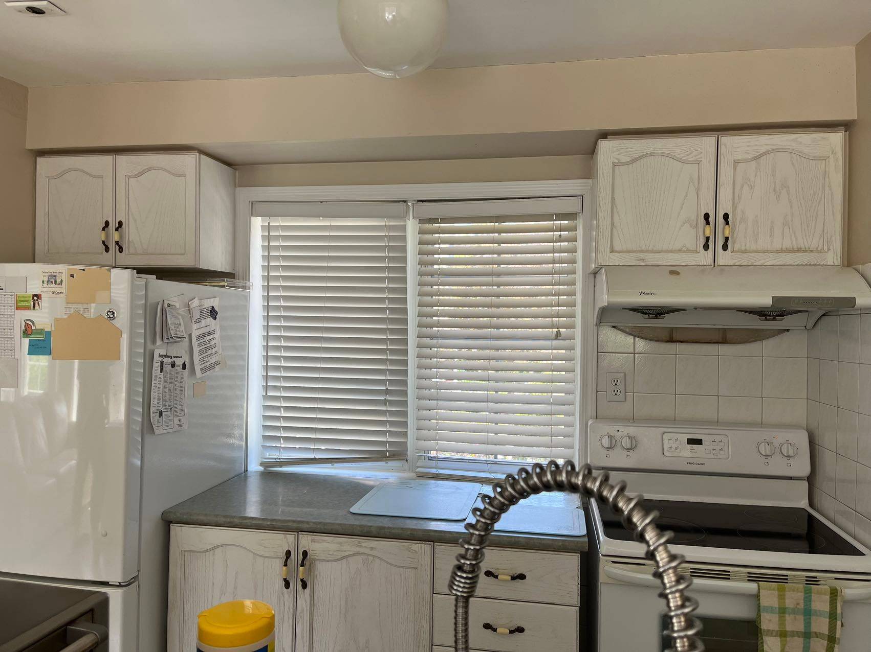 Markham, ON L3R 4G1,8 Cox BLVD #13