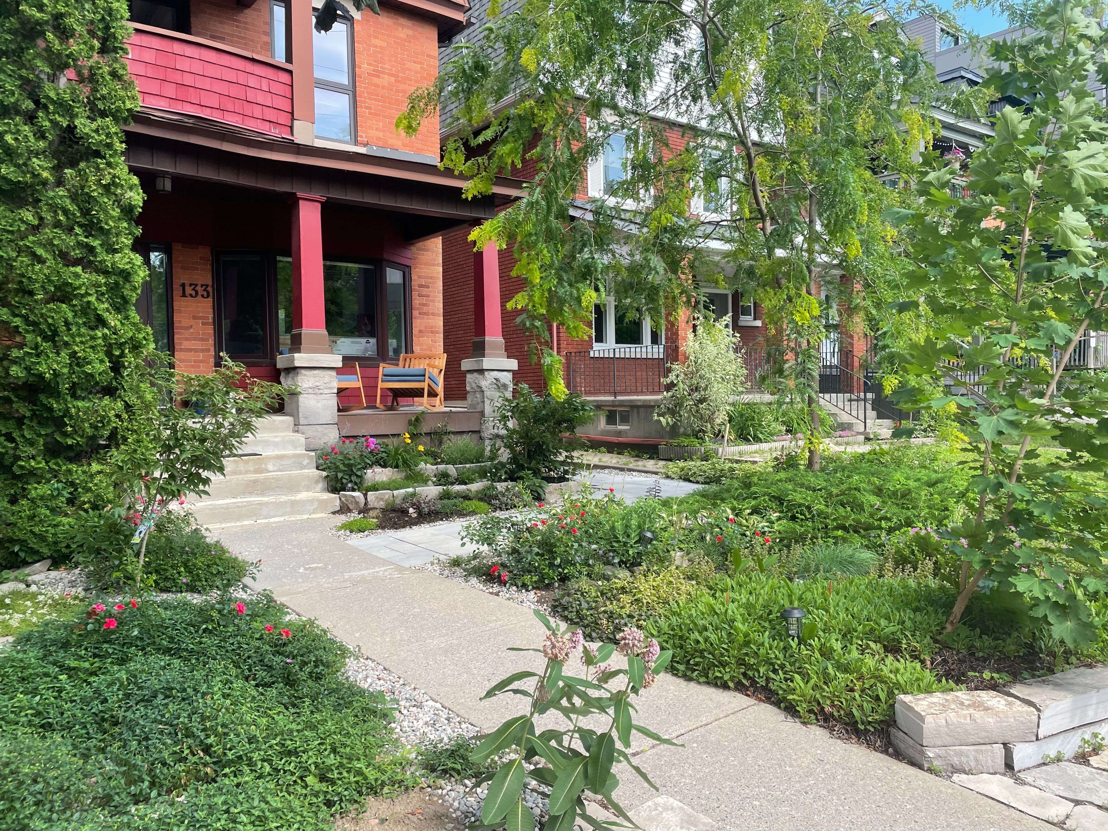 West Centre Town, ON K1Y 2G2,133 Bayswater AVE