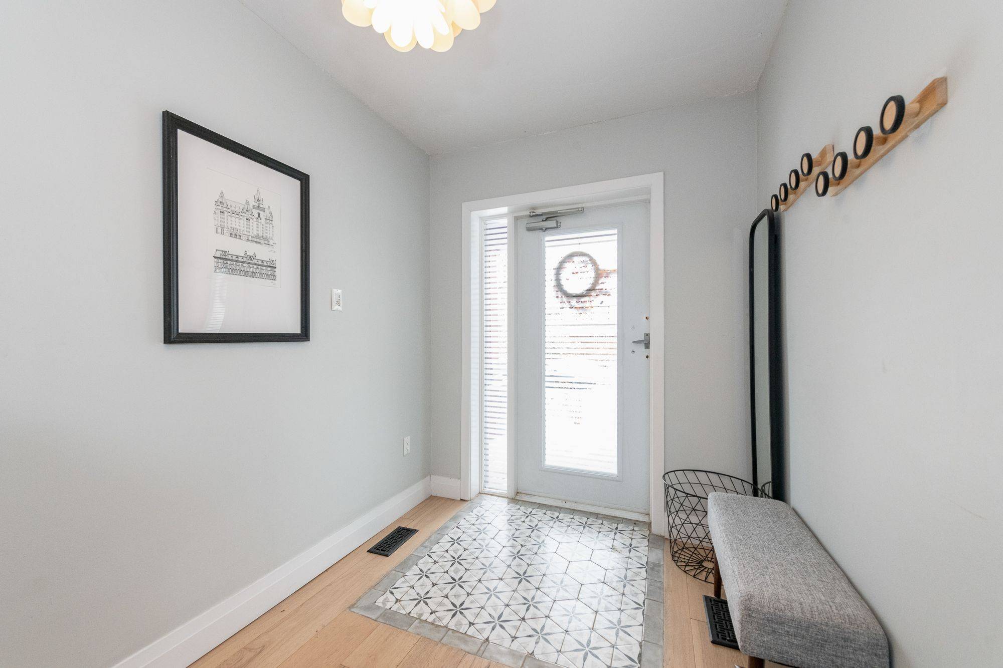 West Centre Town, ON K1Y 2G2,133 Bayswater AVE