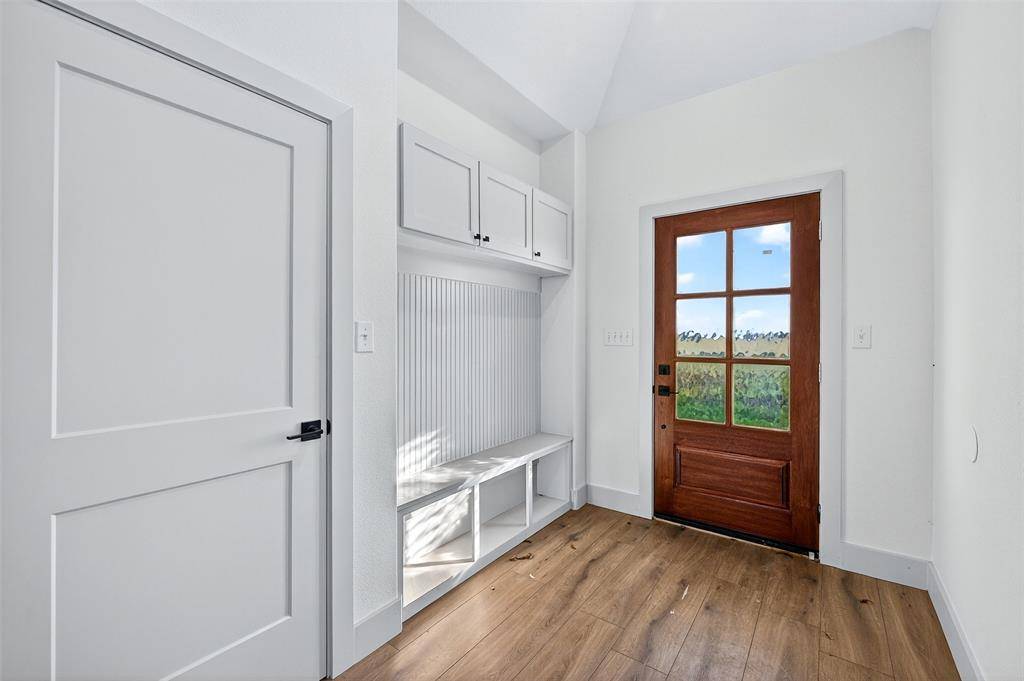 Whitesboro, TX 76273,5243 Old Town Road