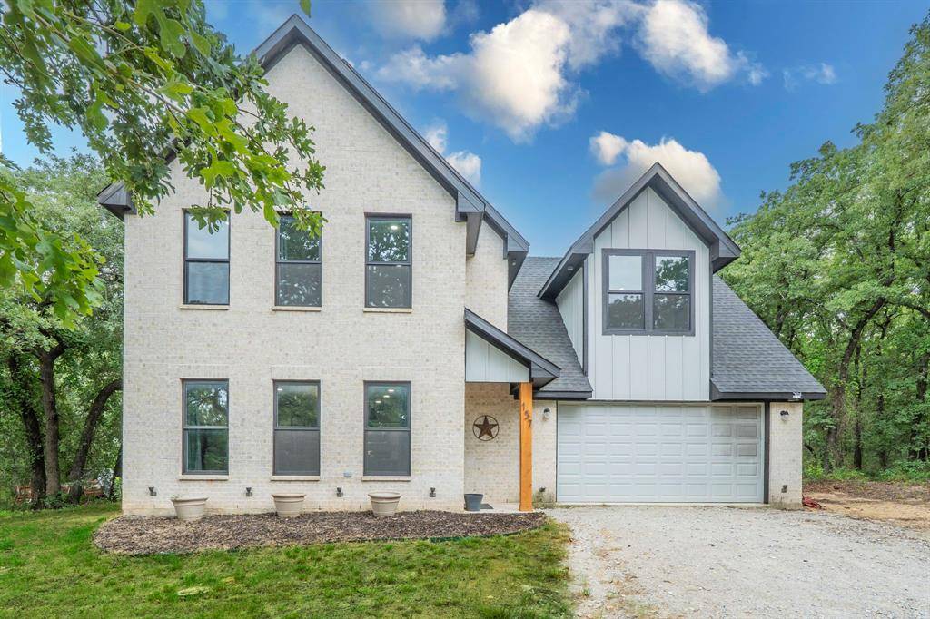 Boyd, TX 76023,157 Wild Oaks Drive