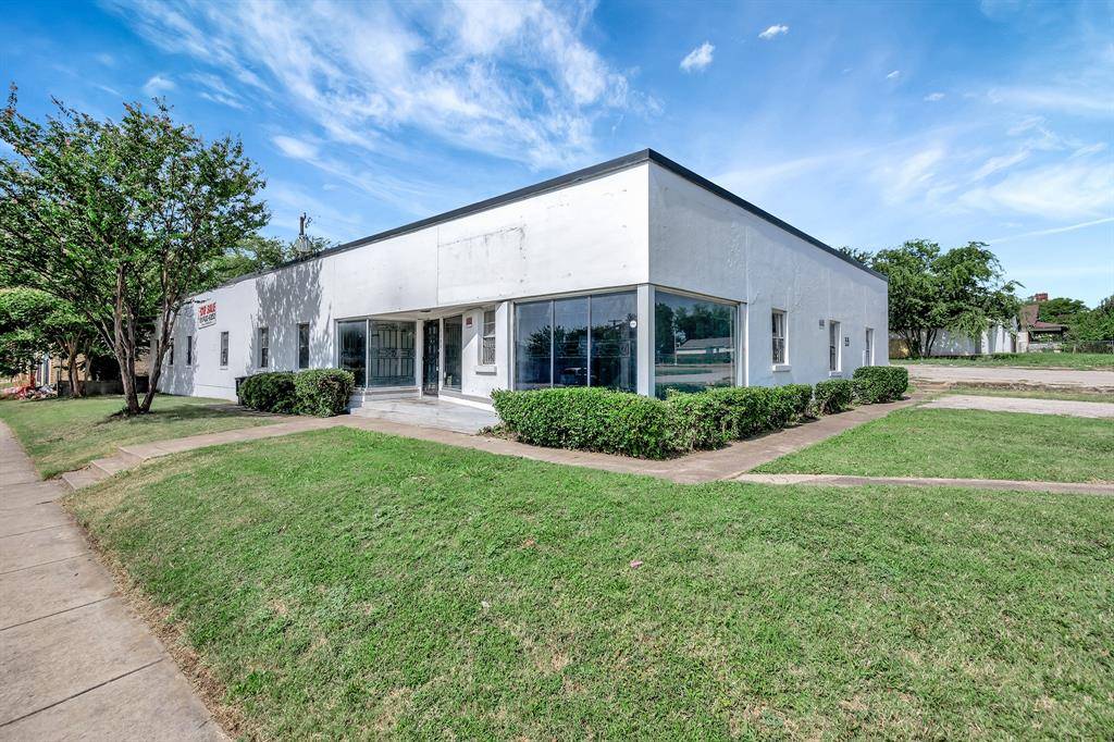 Fort Worth, TX 76104,2200 Evans Avenue