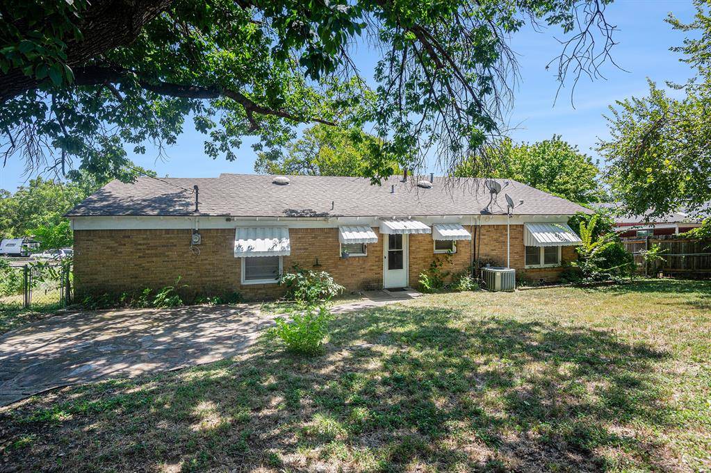 Fort Worth, TX 76114,1813 Brook Hollow Drive