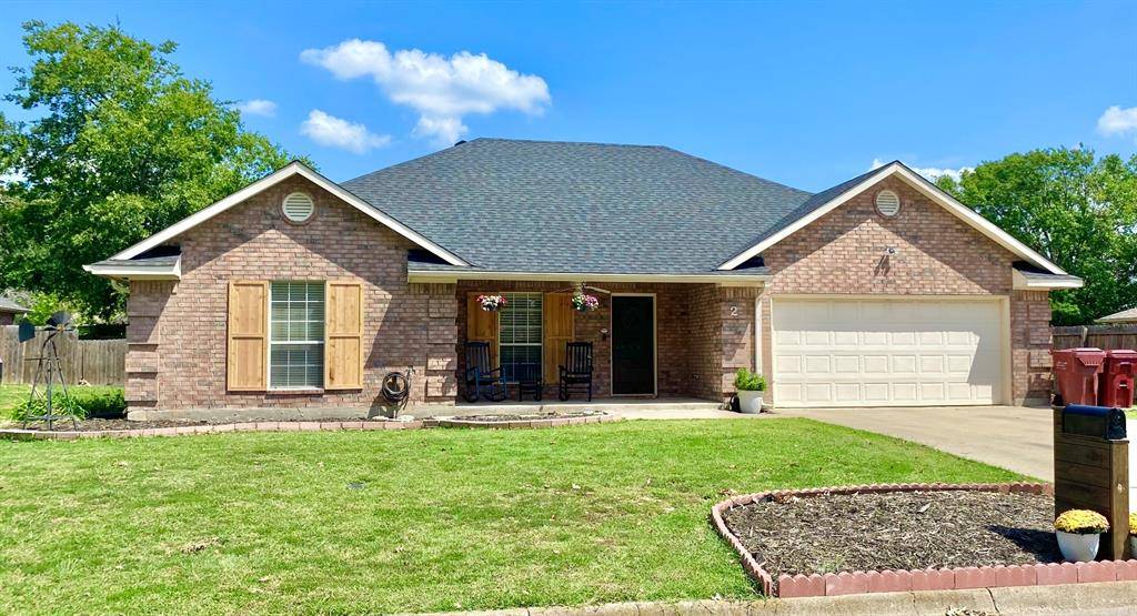 Bonham, TX 75418,2 Broadmoor Court