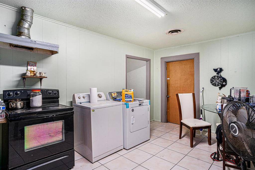 Haltom City, TX 76117,4501 Parrish Road