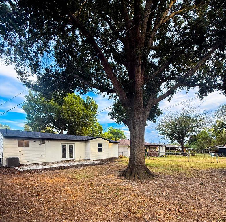 Mesquite, TX 75149,417 Birchwood Circle