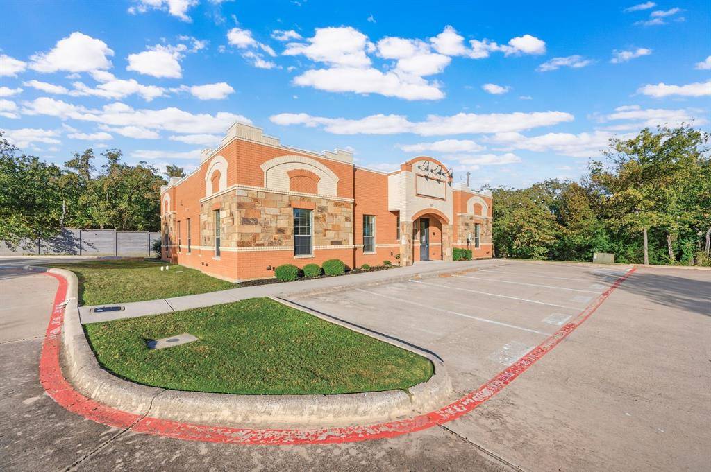 Keller, TX 76248,131 Quest Court