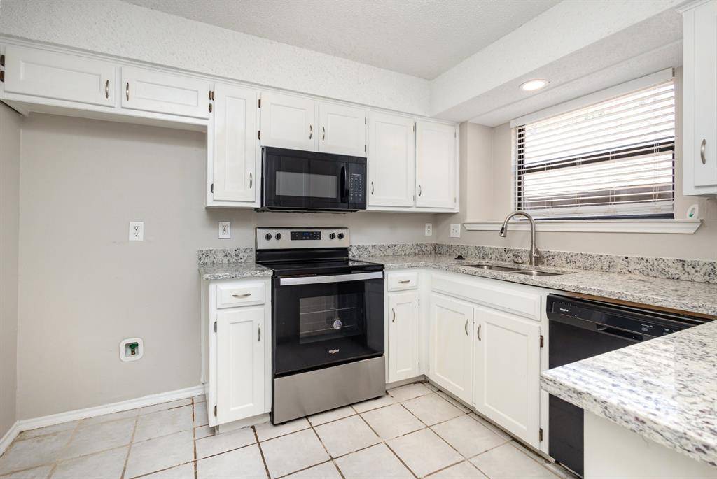 Arlington, TX 76017,5905 Sterling Green Trail