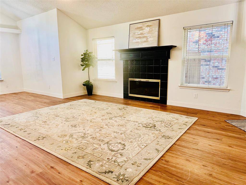 Lewisville, TX 75077,2010 Feather Lane