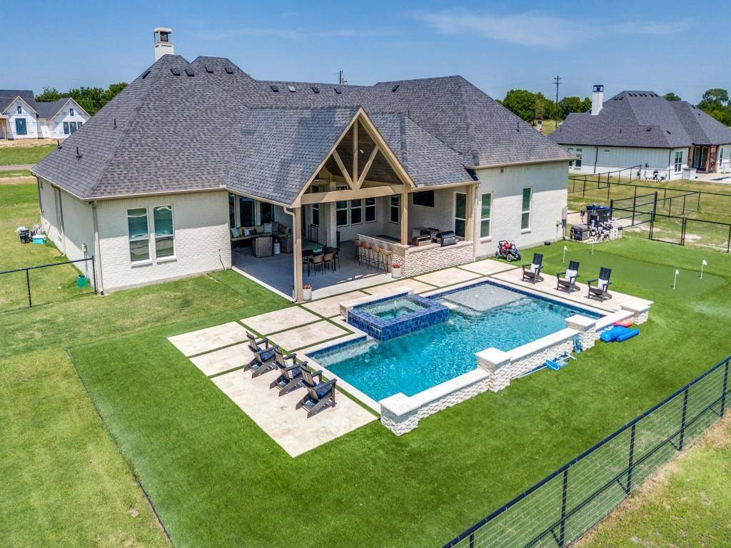 Gunter, TX 75058,1956 Jc Maples Road