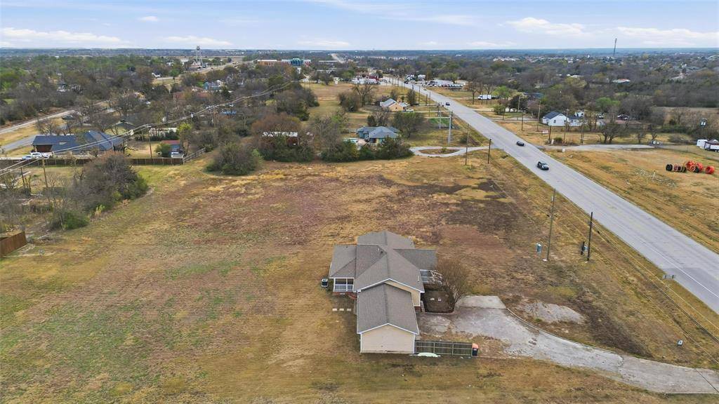 Anna, TX 75409,910 N Powell Parkway