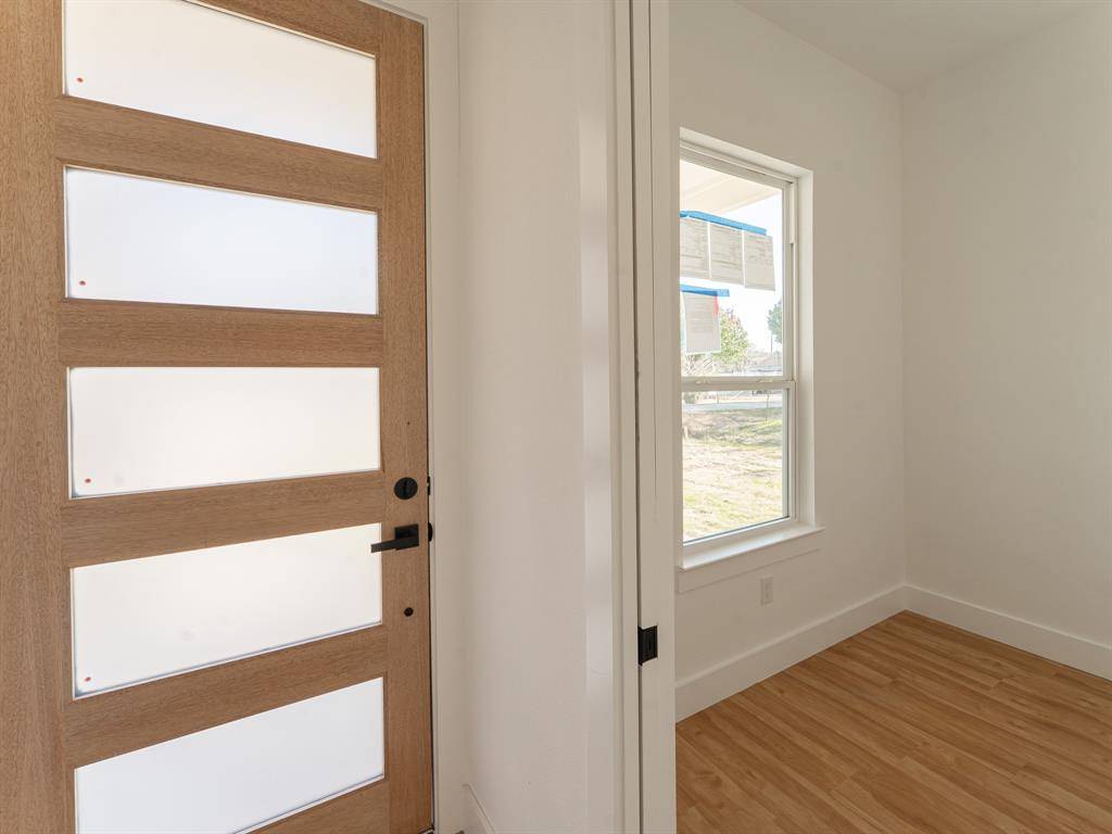 Dallas, TX 75217,1321 Friendship Drive