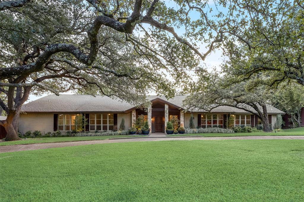 Dallas, TX 75240,14077 Brookridge Drive