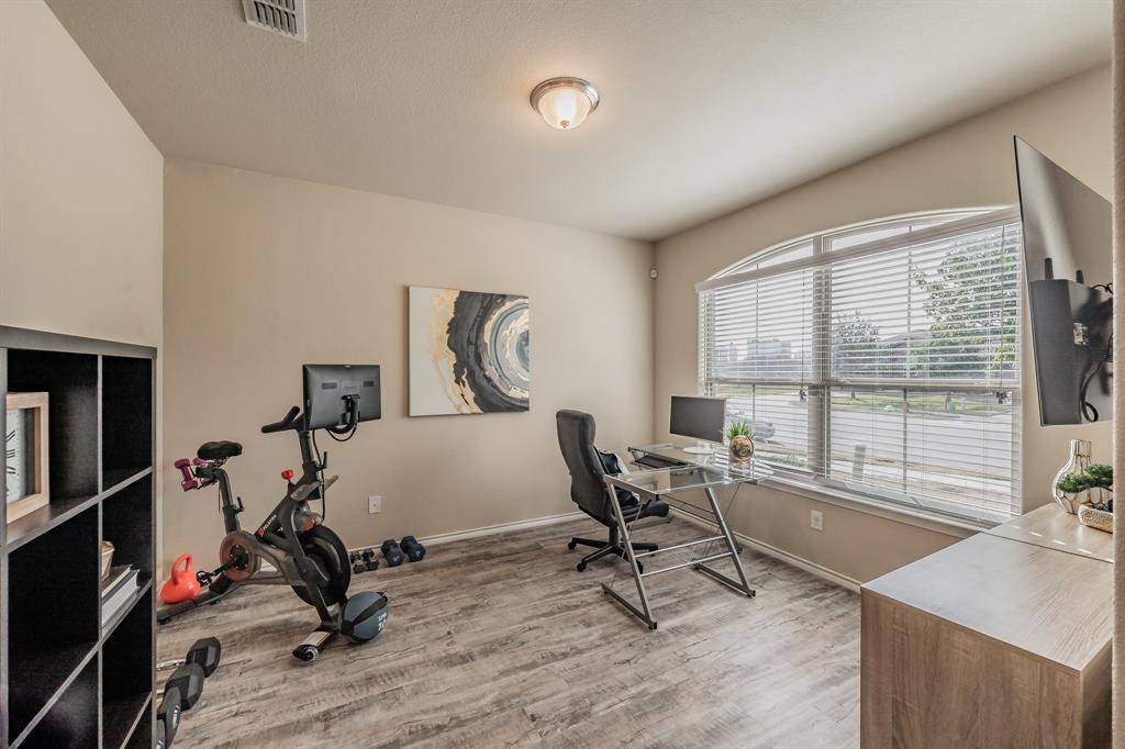 Saginaw, TX 76131,153 Hidden Creek Court