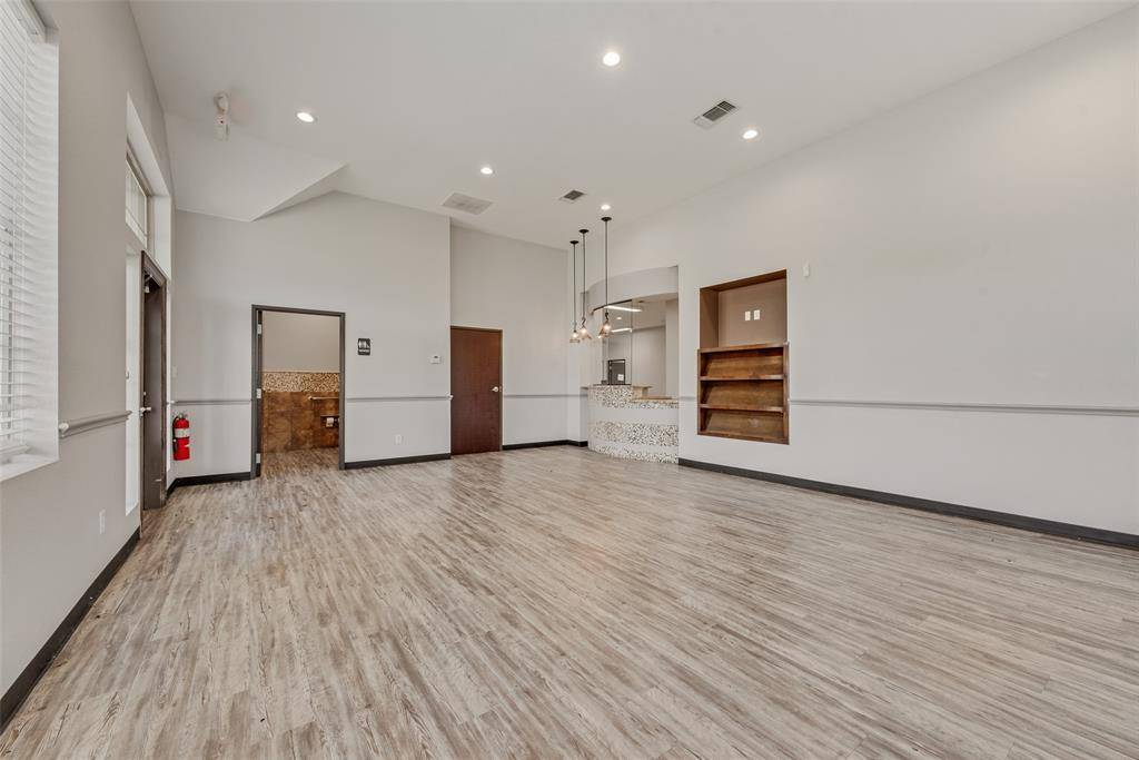 1205 Avondale Haslet Road, Fort Worth, TX 76052