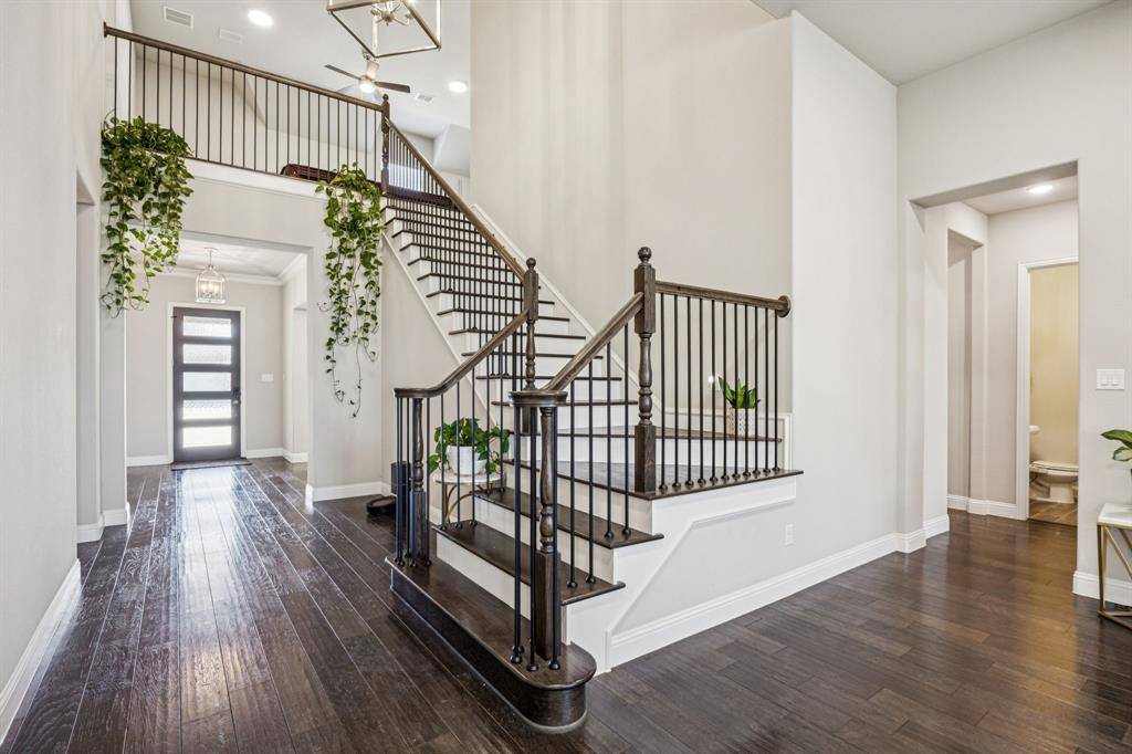 Little Elm, TX 76227,7028 Central Court