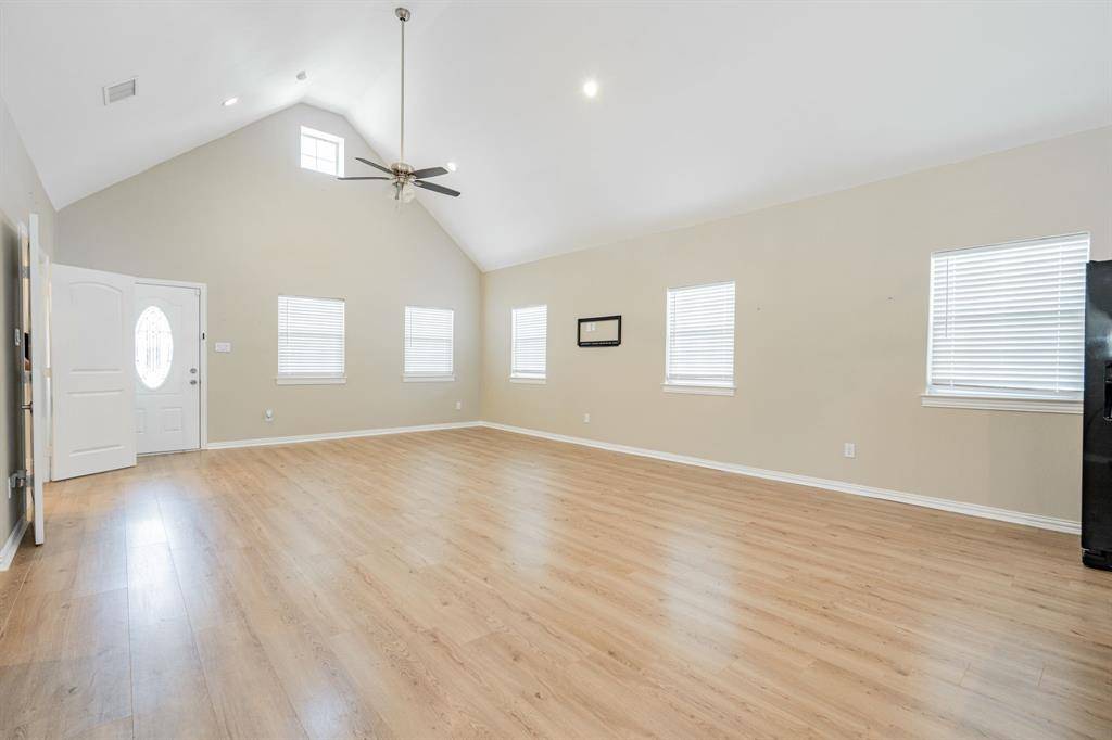 Rowlett, TX 75088,8306 Chesham Drive