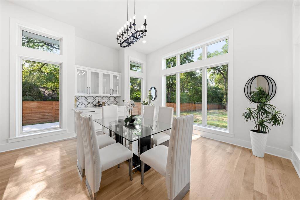 3115 GIBBS WILLIAMS Road, Dallas, TX 75233