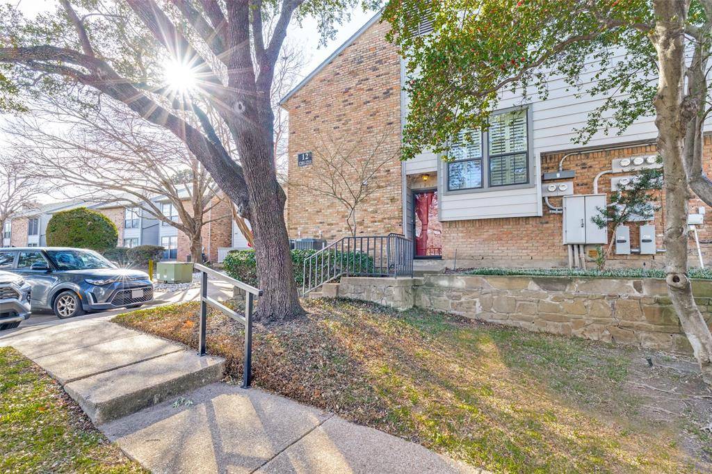 Dallas, TX 75248,15151 Berry Trail #K1211
