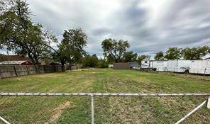 Sulphur Springs, TX 75482,609 7th Street