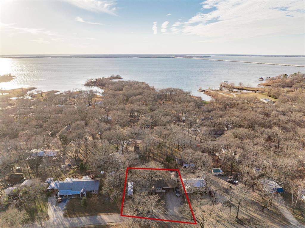 East Tawakoni, TX 75472,762 Oak Leaf Trail