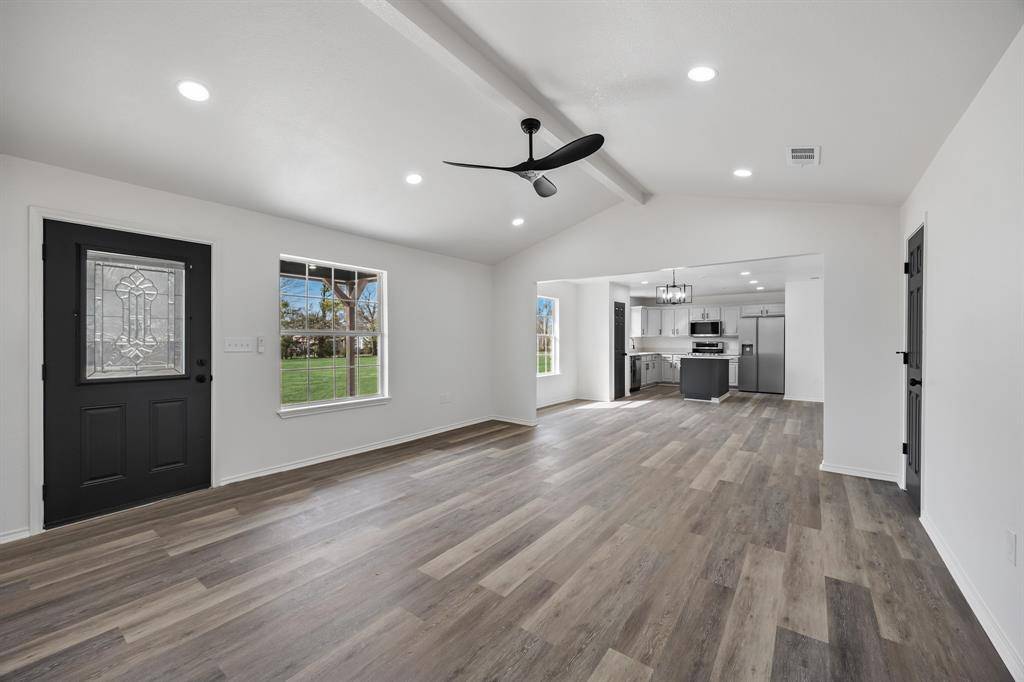 Terrell, TX 75161,6129 County Road 319b