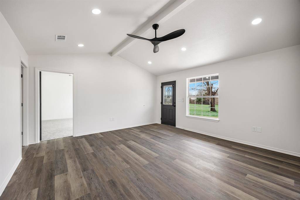 Terrell, TX 75161,6129 County Road 319b