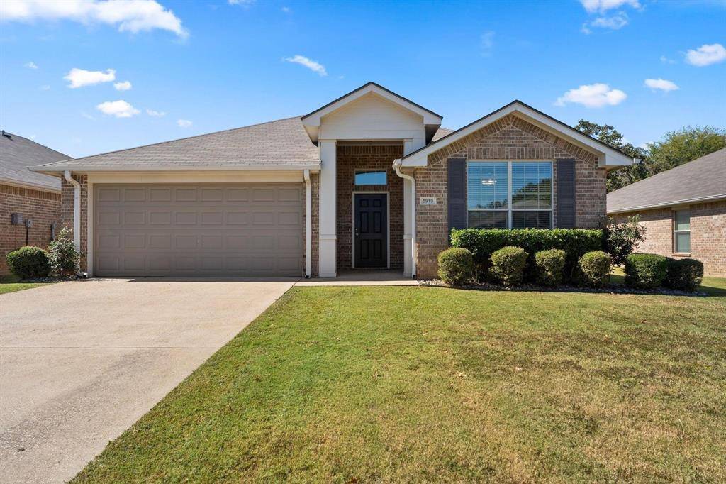 Tyler, TX 75707,6027 Pine Cone Lane