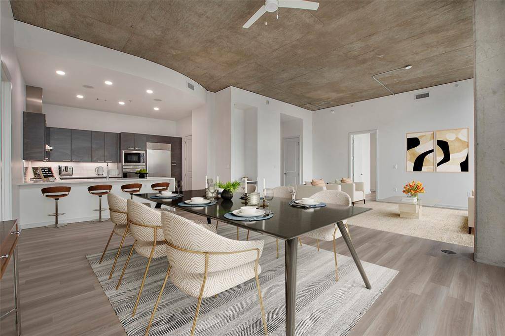 Dallas, TX 75201,2728 Mckinnon Street #2104