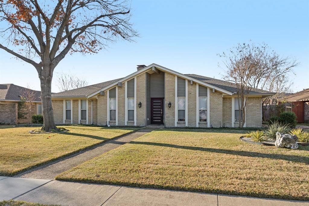 Richardson, TX 75081,902 Windsong Trail