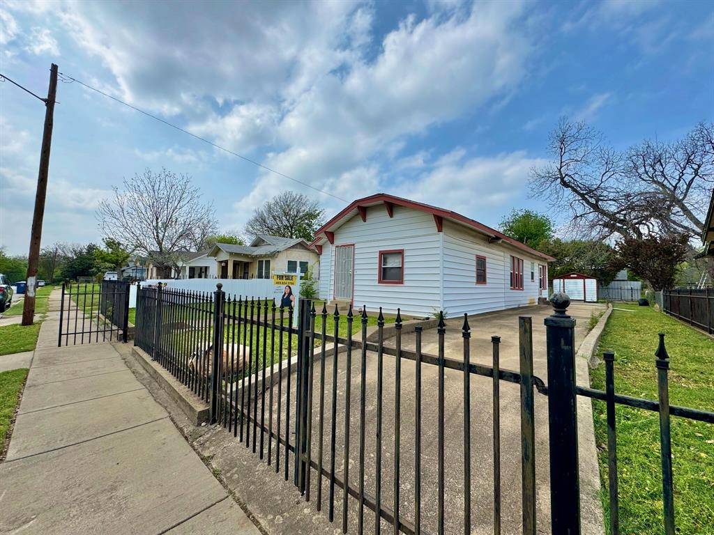 619 Delaware Street, Dallas, TX 75208