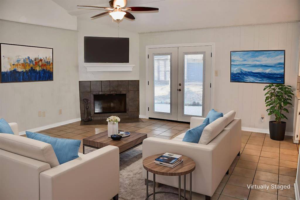 Arlington, TX 76016,2808 Bent Tree Lane