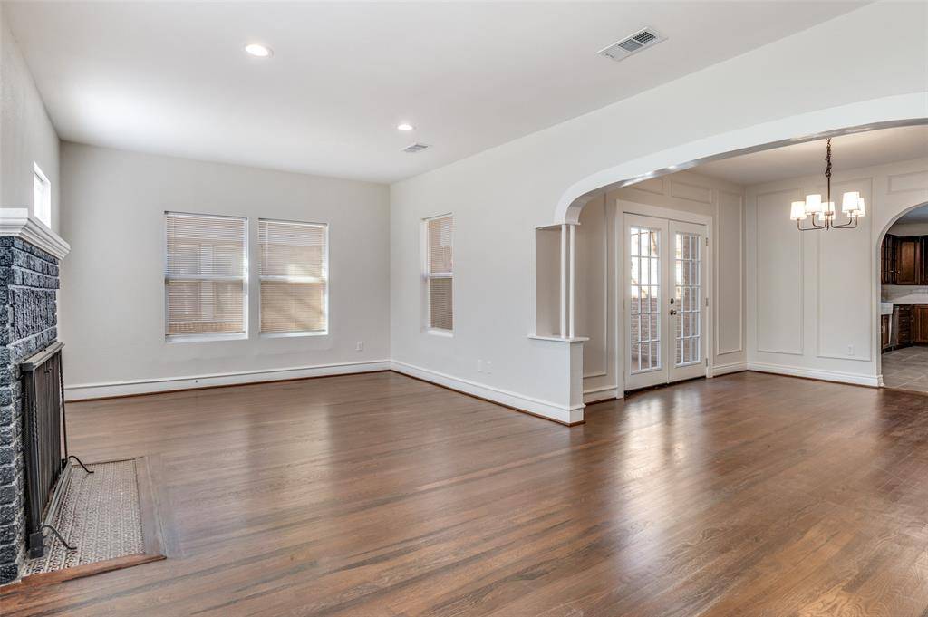 Dallas, TX 75224,1631 Homewood Place