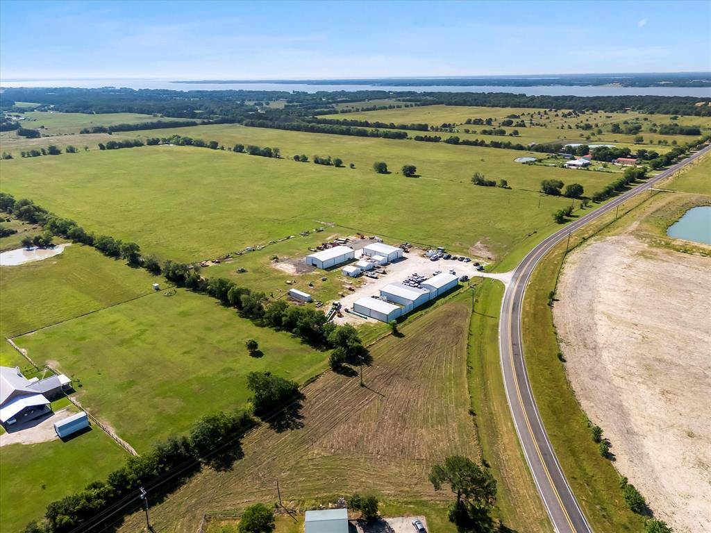 Quinlan, TX 75474,8982 FM 2101