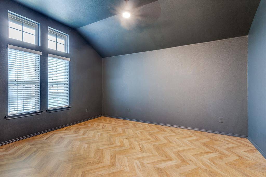 Fort Worth, TX 76108,10832 Live Oak Creek Drive