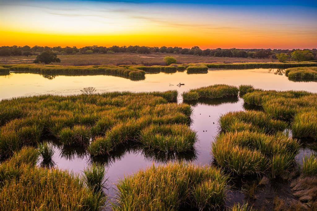 Aquilla, TX 76622,345 Fm 933