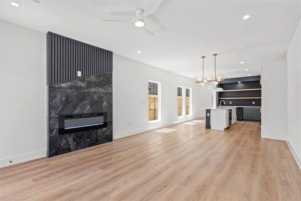 Dallas, TX 75215,2620 Peabody Avenue