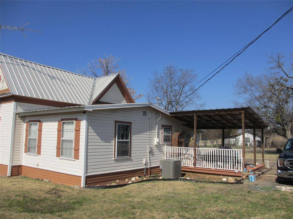 Whitney, TX 76692,608 Colorado Street