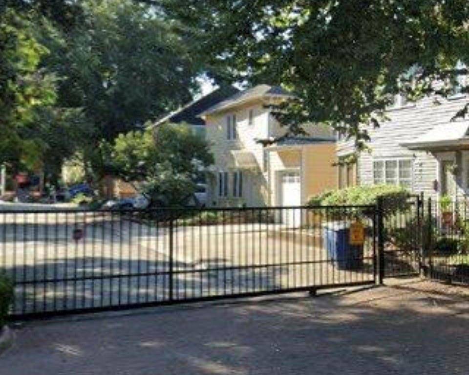 Dallas, TX 75219,4039 Roswell Street