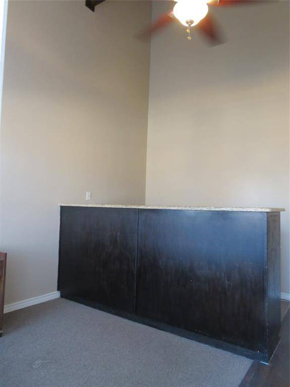 4216 N Interstate 35, Denton, TX 76207