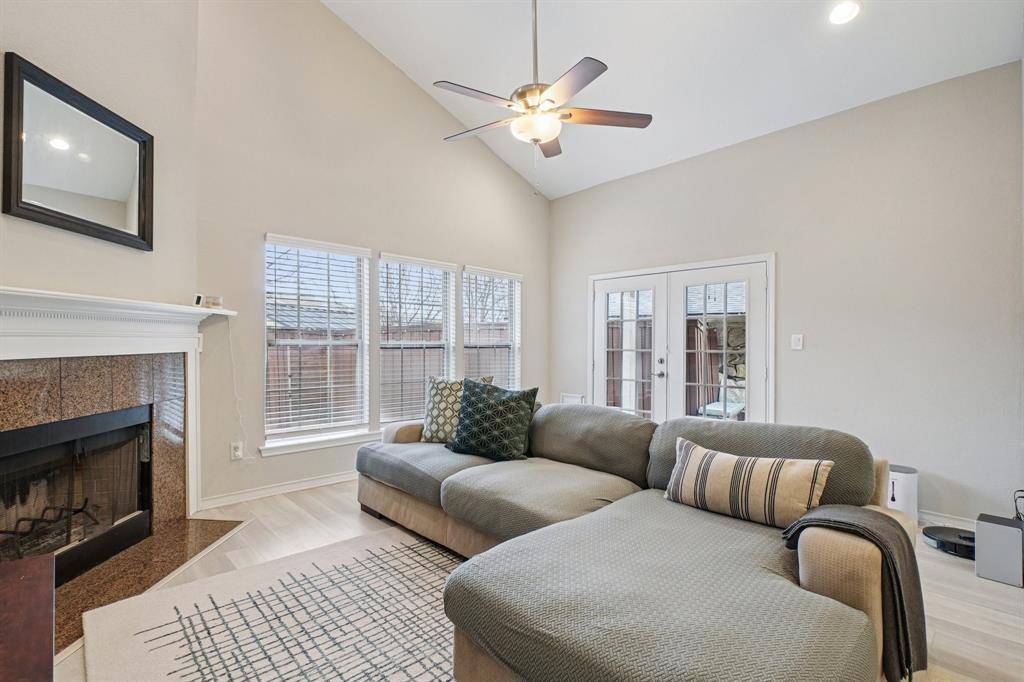 Dallas, TX 75243,9437 Timberleaf Drive