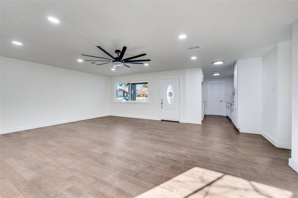 Arlington, TX 76015,2501 S Fielder Road