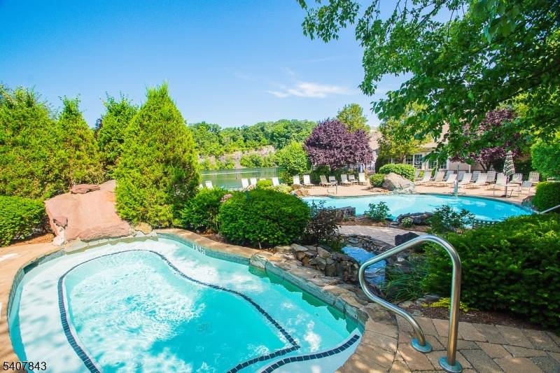 North Haledon Boro, NJ 07508,67 Magnolia Way