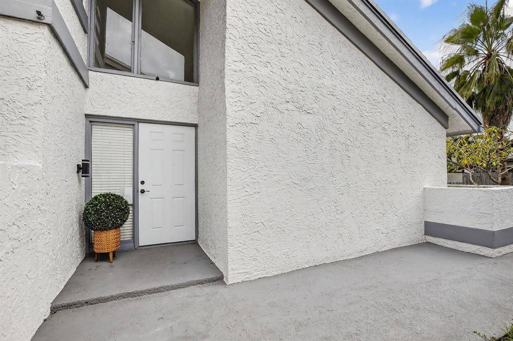 Davie, FL 33328,3930 SW 82nd Ter