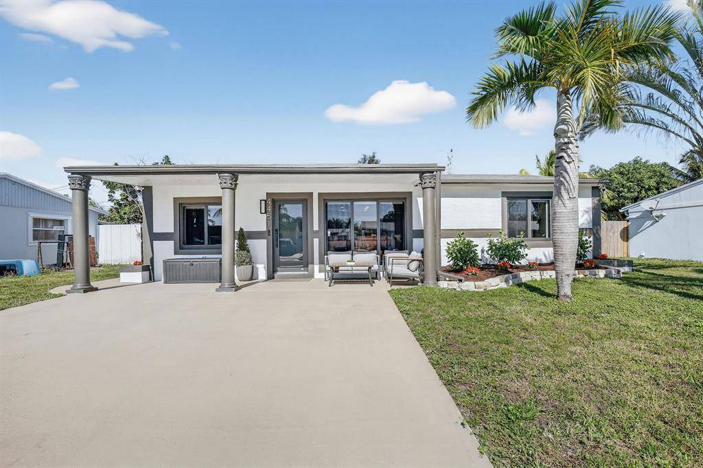 Fort Lauderdale, FL 33317,4451 SW 23rd St